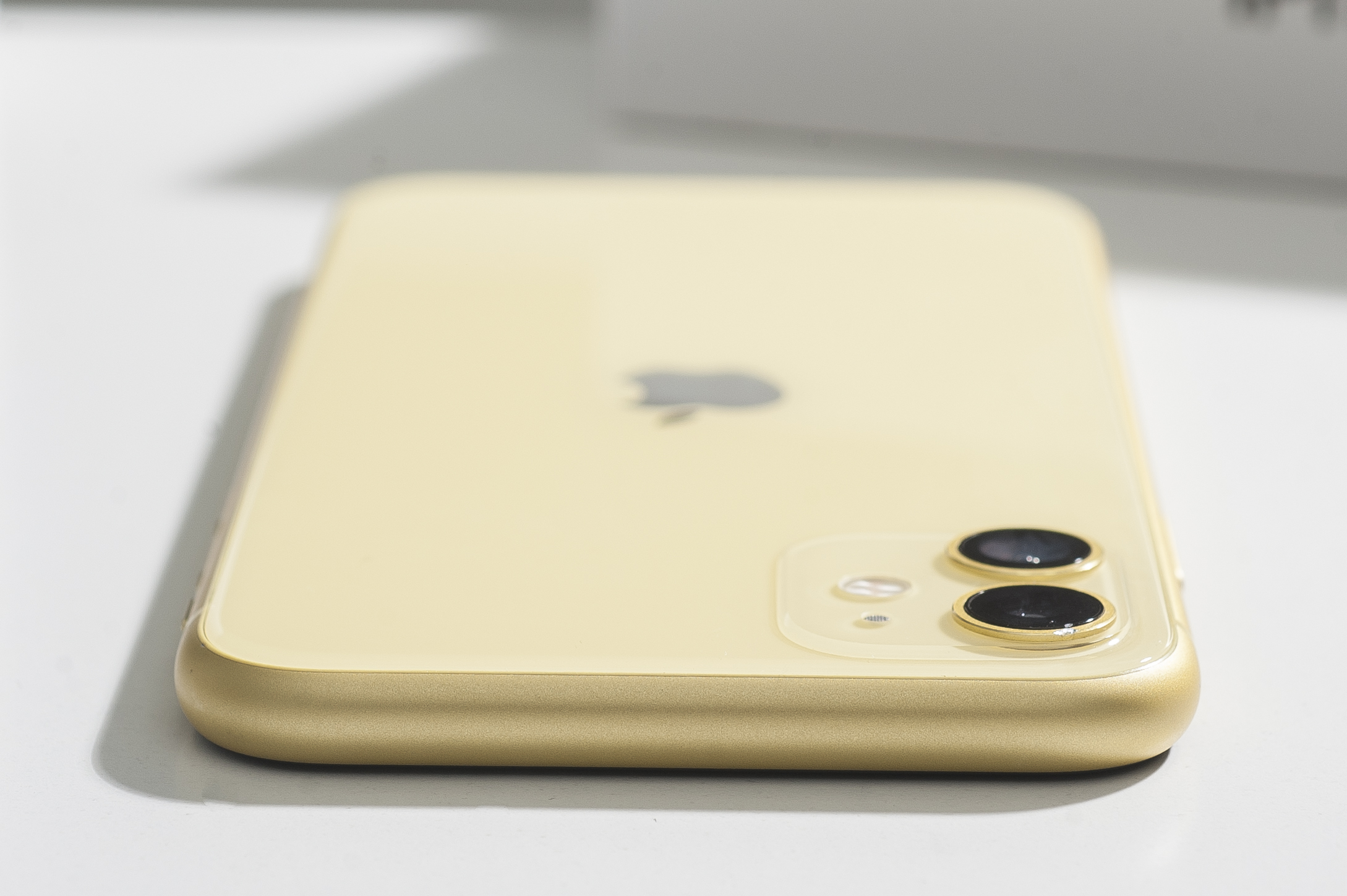 iPhone 11 64gb, Yellow (MWLA2) б/у